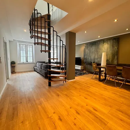 Апартаменты Alstadt Maisonettenwohnung *