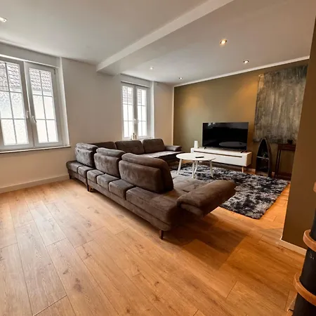 Апартаменты Alstadt Maisonettenwohnung Райнберг